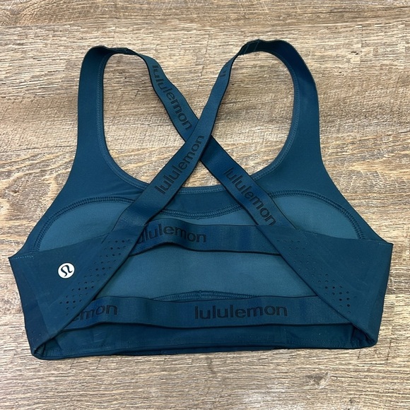 Lululemon ADAPT THE STRAP Bra in Nidi Night Driver Size 4 - Picture 2 of 6